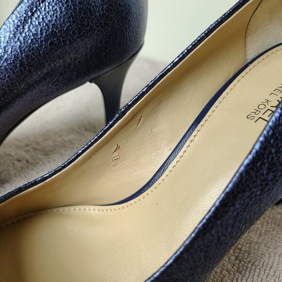 MICHAEL KORS Flex Pump Women 7M Blue Metallic Sparkle Pointed Toe Heels With Box - Picture 2 of 10